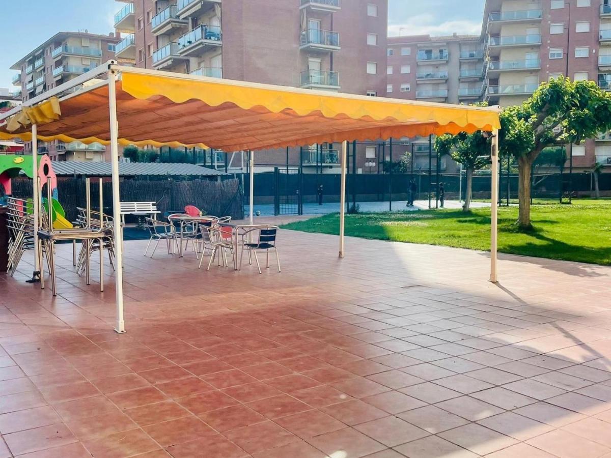 Ferienwohnung Reconnectar Malgrat De Mar Colom I Exterior foto