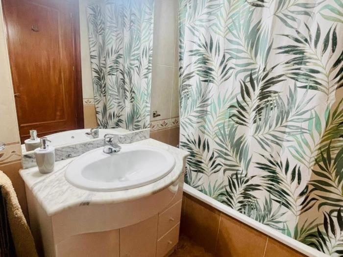 Ferienwohnung Reconnectar Malgrat De Mar Colom I Exterior foto